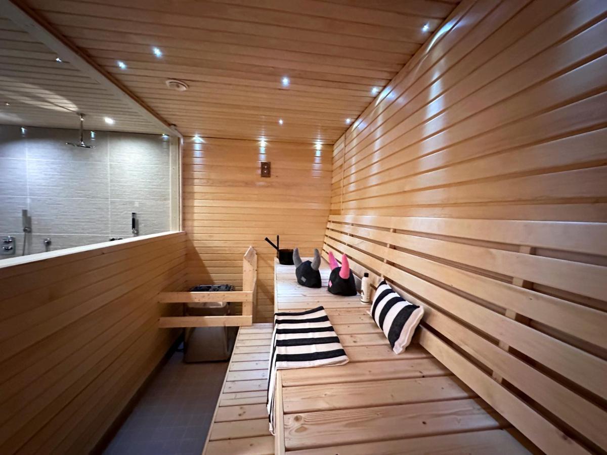 Linnunvilla With Sauna 罗瓦涅米 外观 照片